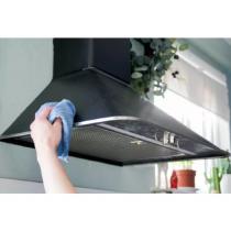 Zakaj je pomembno redno čistiti kuhinjsko napo 